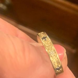 Celtic Band in 9 Ct Gold